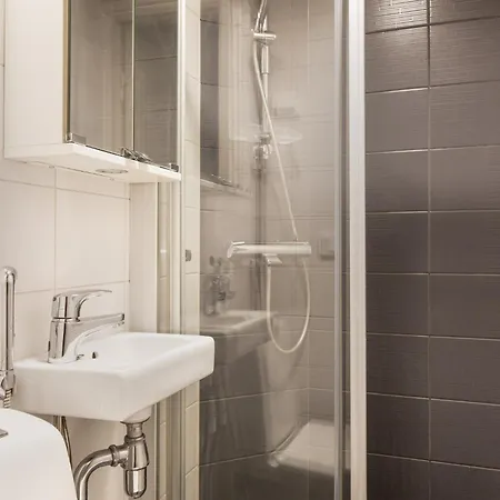 Tranquil Studio, Essentials, Seamless Check In Helsinki